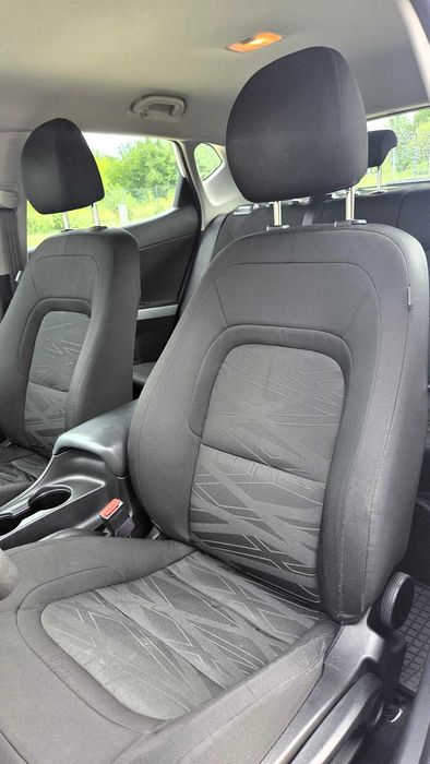 Samochód osobowy KIA Cee'd 1.4 MR`16 E6, hatchback, 5-drzwiowy. benzyna, bezwypadkowy,