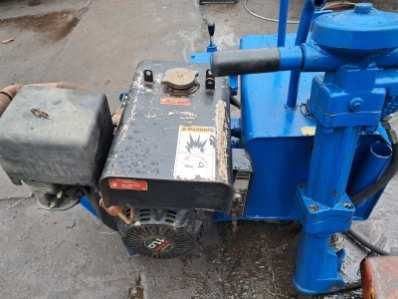 agregat hydrauliczny spalinowy z młotkiem