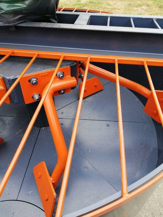 Бетонозмішувач, розчинозмішувач, смеситель, бетономешалка