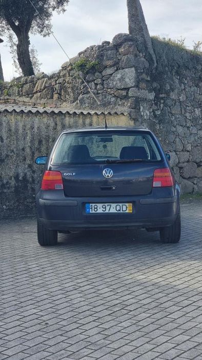 Volkswagen Golf 4 1.6 Gasolina | 2000 | 5 portas