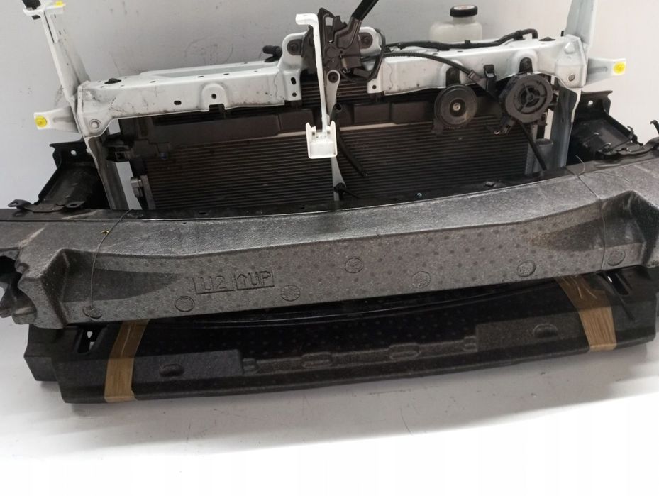 Chłodnice pas przedni TOYOTA COROLLA CROSS 1,8HYB