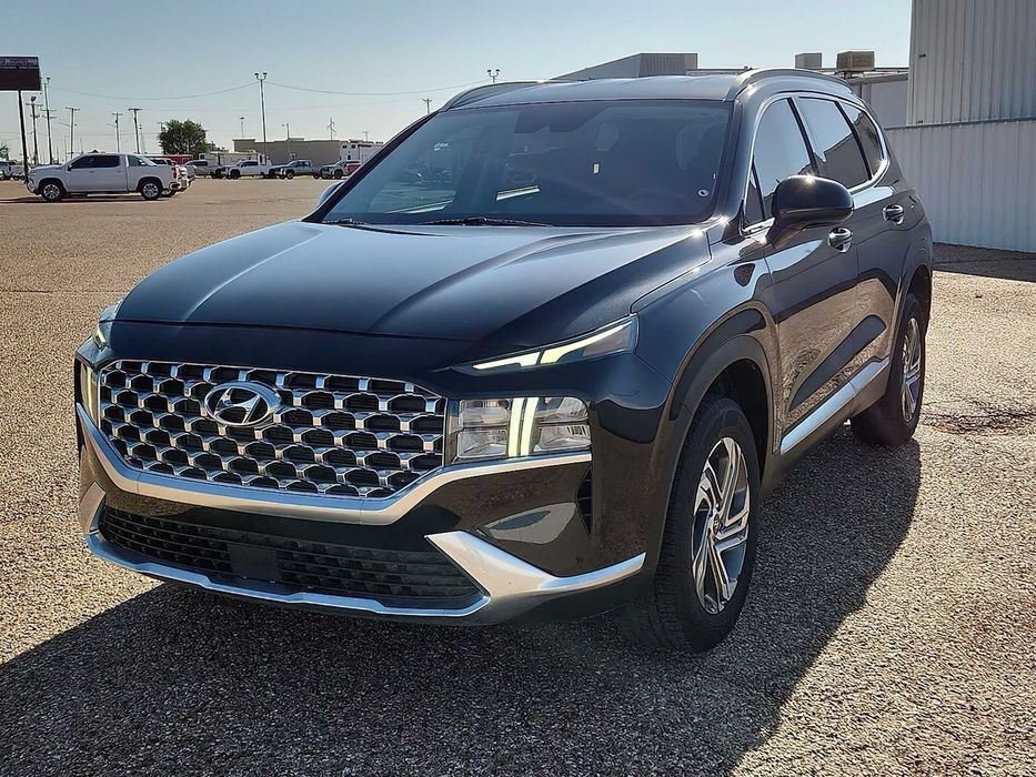 Hyundai Santa Fe      2021
