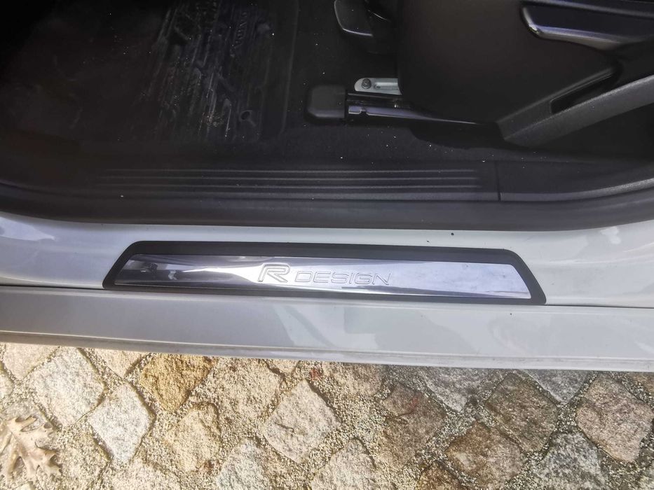 Volvo V40 D2 R-Design 2017 2.0