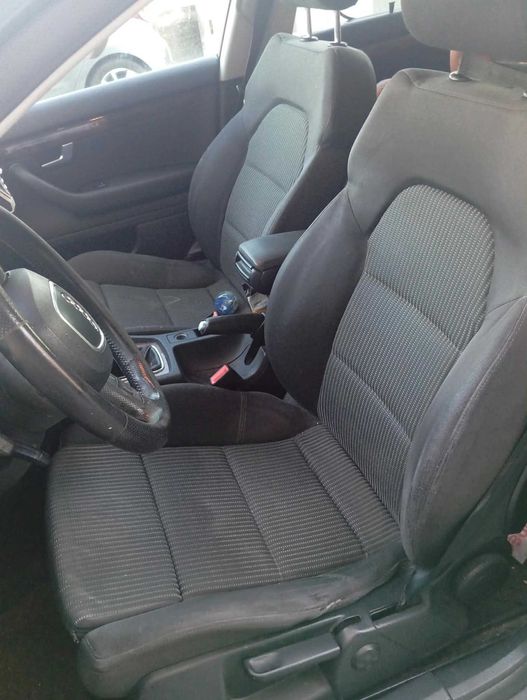 Carrinha Audi A4 com reboque