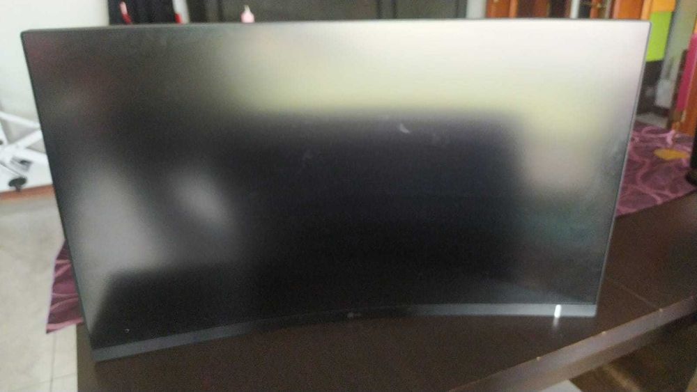 Monitor curvo LG447213165829826562