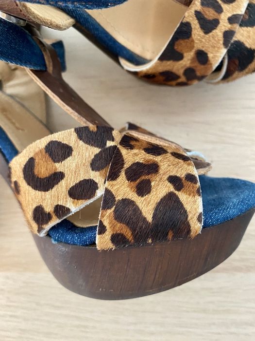 Sandálias Salsa como novas