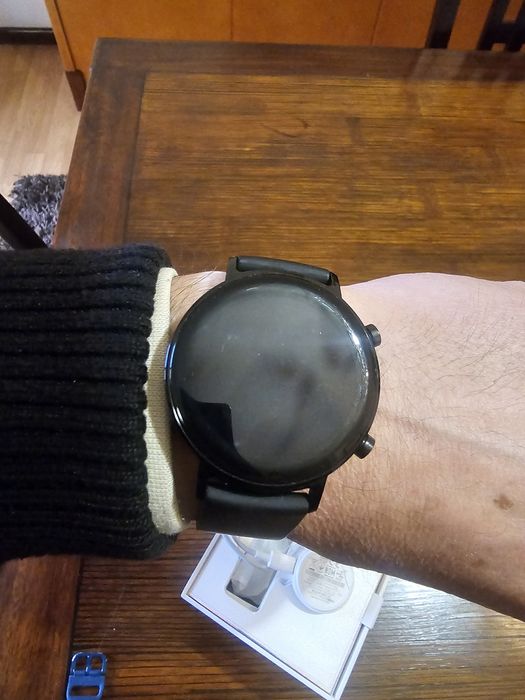 SmartWatch hauwei GT2 com película  de gel  como novo