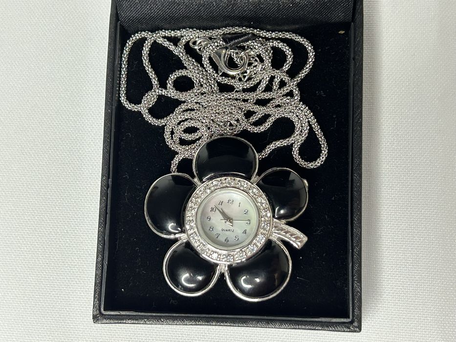 Срібний годинник-підвіска