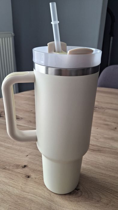 Kubek termiczny 1000ml typu Stanley
