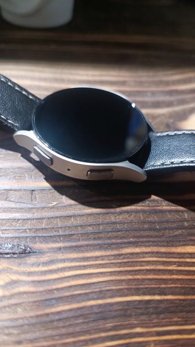 Samsung watch 6 .40 mm. Esim.  З віртуальною сім картою. NFC.. SM-R935