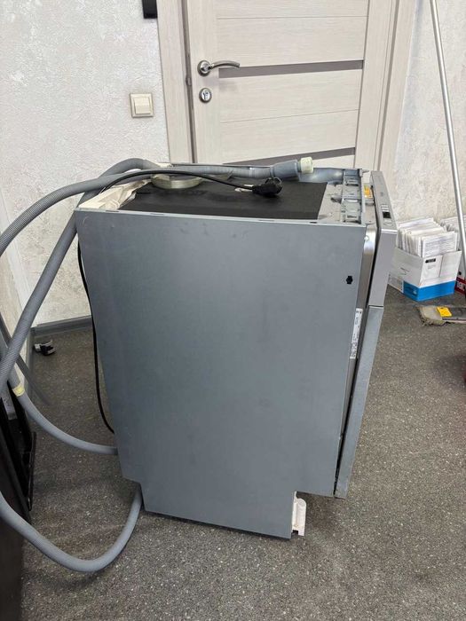 Вбудована посудомийна машина Whirlpool WSIC 3M17