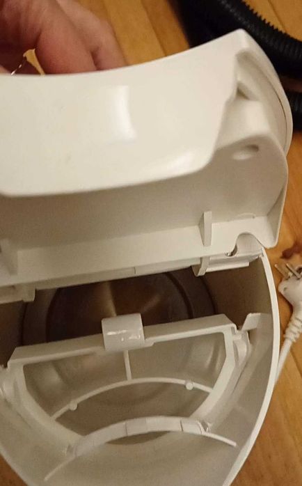 Chaleira Eléctrica Branca