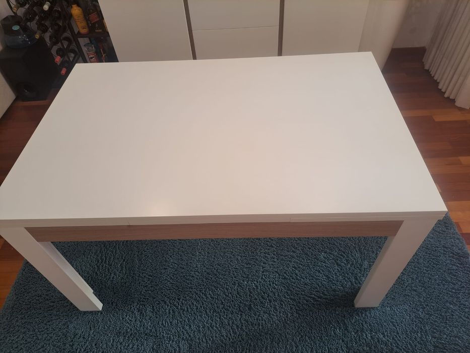 Mesa de sala jantar + 6 cadeiras