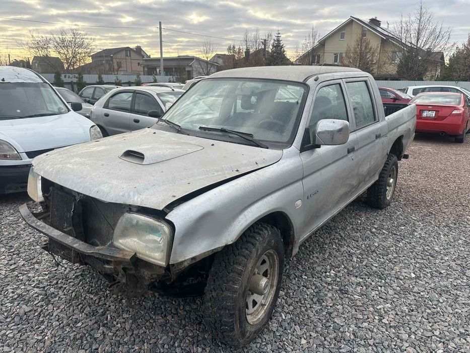 Ручка замок моторчик митсубиши митсубиси л200 MITSUBISHI L200