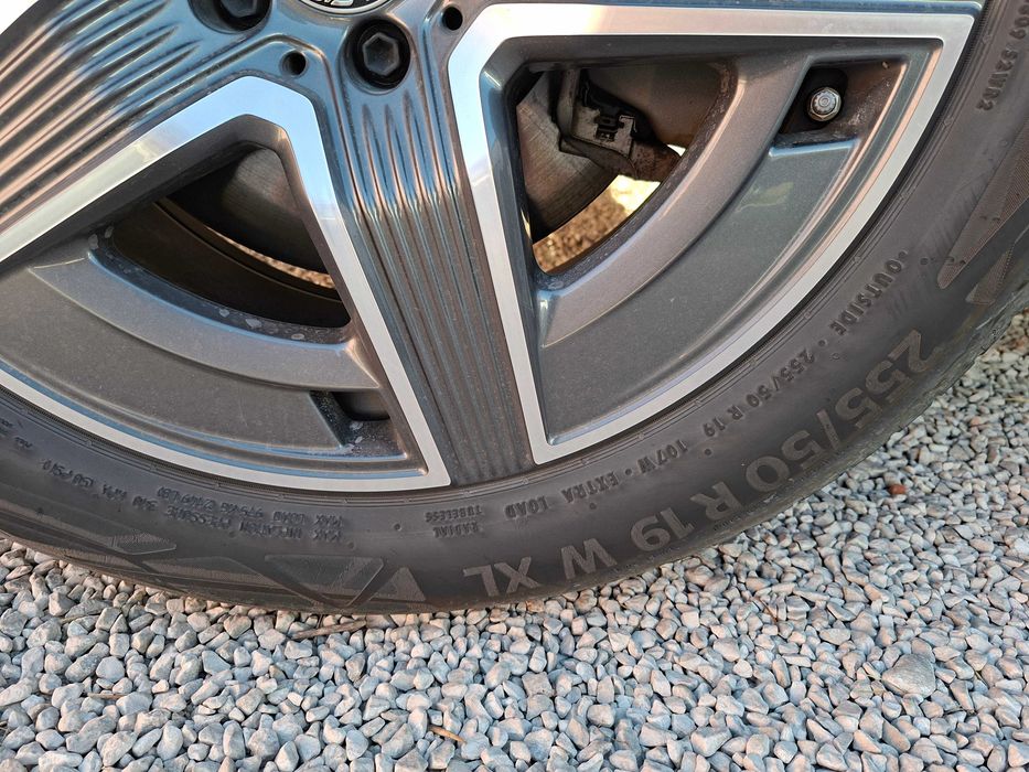 2 pneus 255-50 R19 Continental como novos
