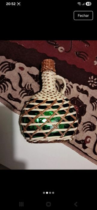 Garrafa de Vidro empalhada