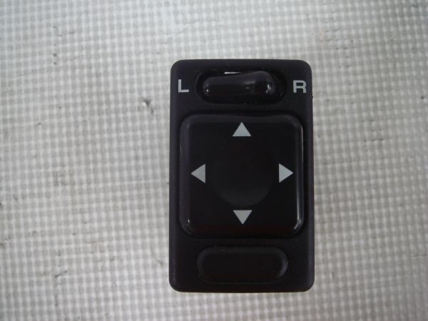 Interruptor De Retrovisores Subaru Impreza Três Volumes (Gd)