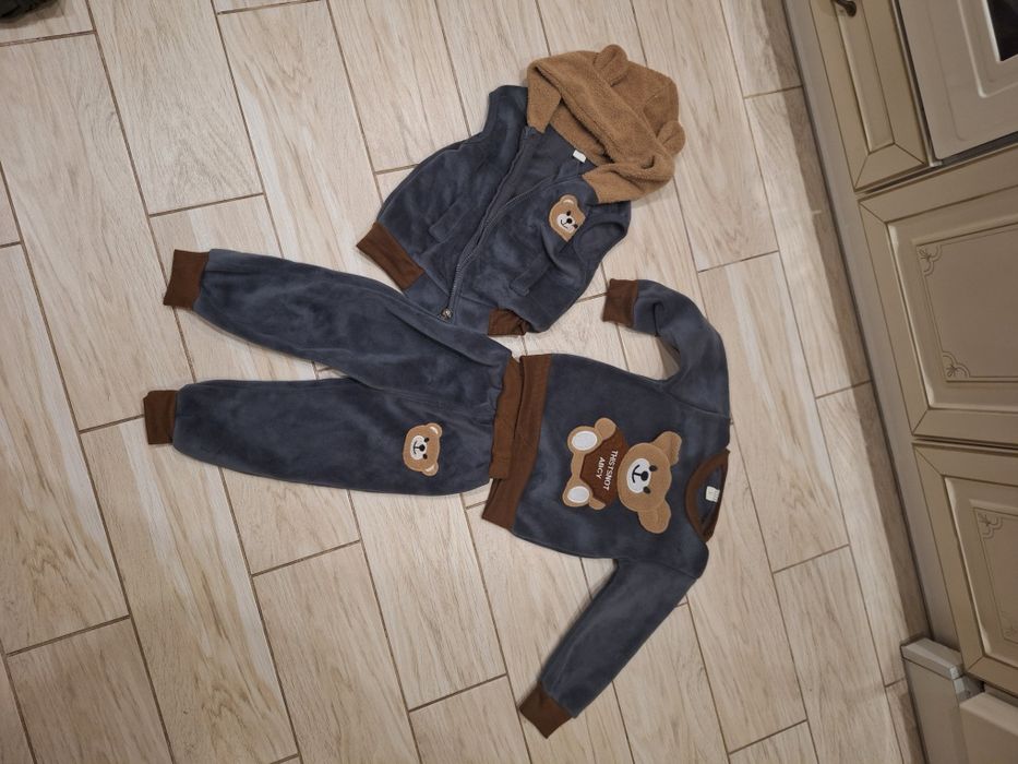 Костю дитячий детский трендовый плюшевий