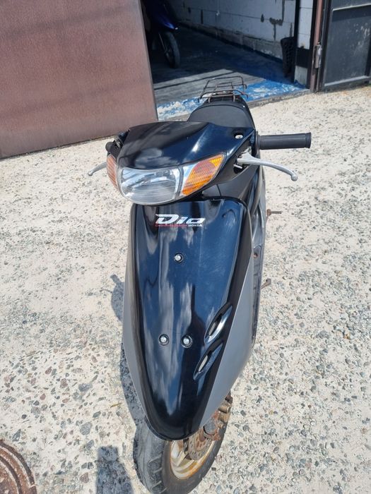 Honda Dio AF 35 с контейнера.