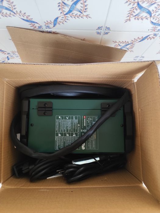 Aparelho de soldar inverter a fio de 120a Parkside