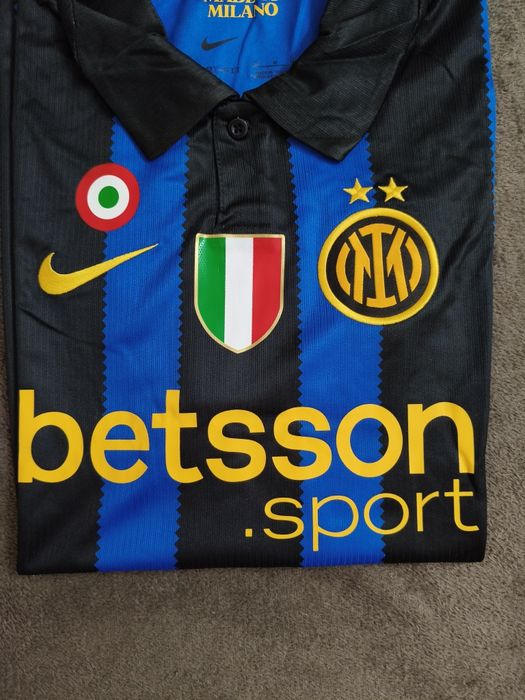 Camisola Inter de Milão 26/27