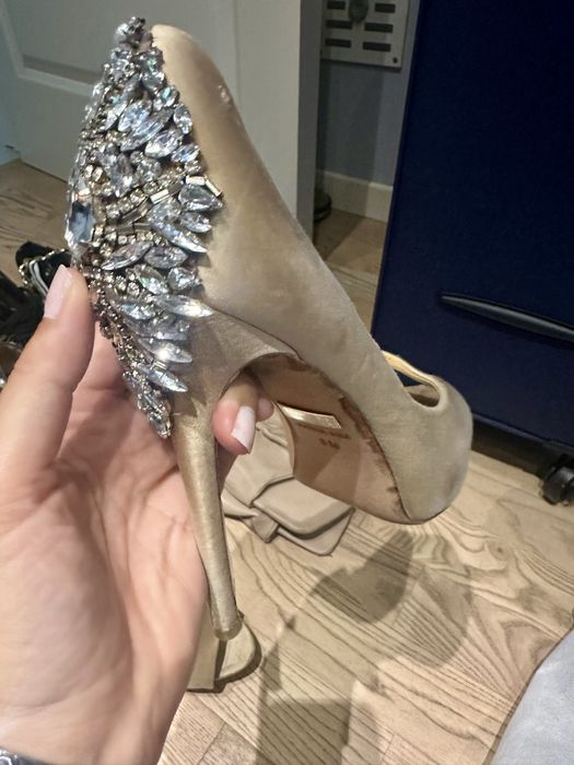 Badgley Mischka kiara 8m