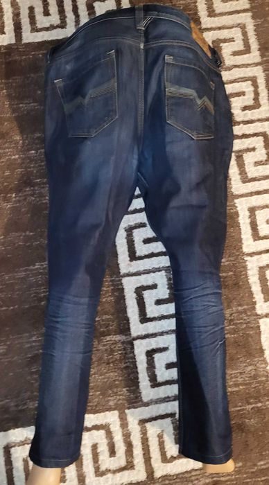 Diesel model Lorkee jeansy rozm. 38