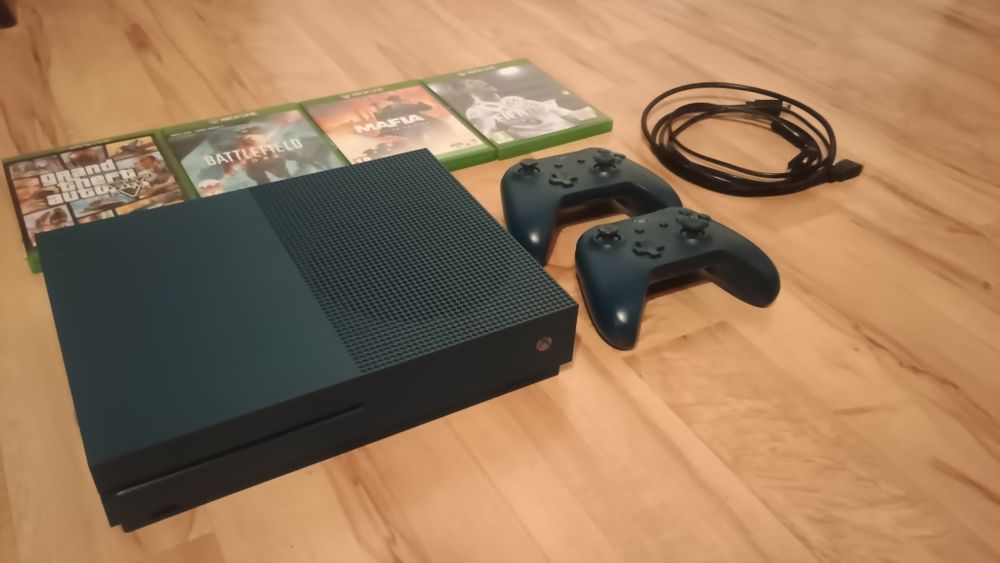 Xbox one s wersja Deep Blue