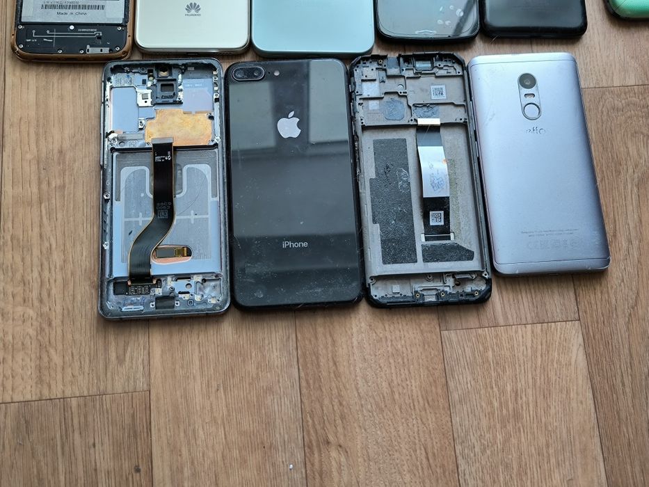 Лот телефонів iPhone, Samsung, Huawei, Xiaomi. Ціна за все!