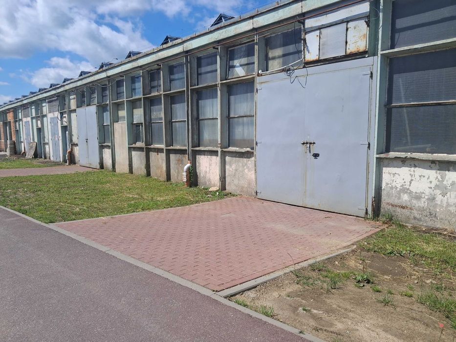 Powierzchnie magazynowo - produkcyjne do wynajęcia. Od 100 do 1000 m2. Centrum miasta. Idealny dojazd i komunikacja. Plac manewrowy.