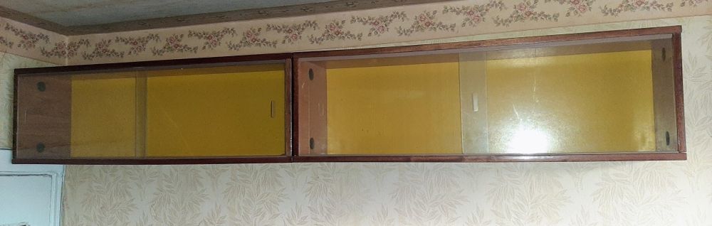 Настенные книжные полки