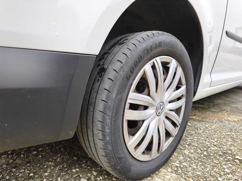 Espetacular VW Caddy  Comercial 2.0TDI DE 150CV