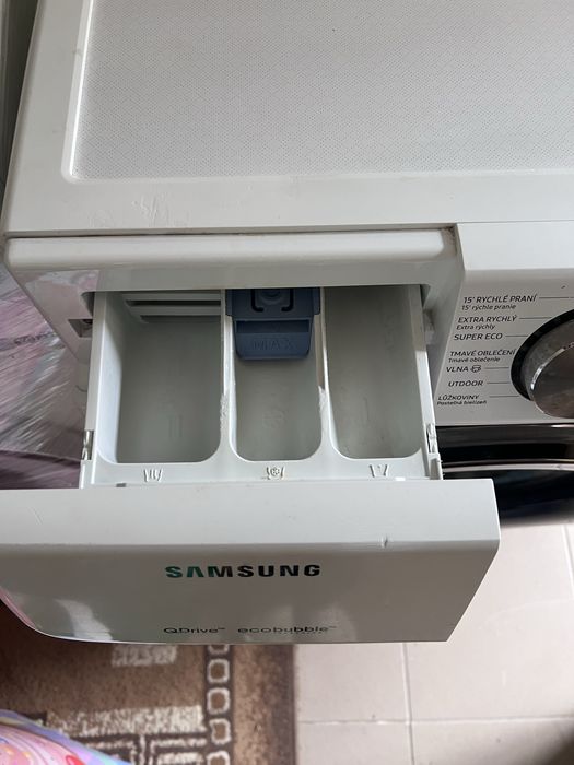 Пральна машинка Samsung ecobubble