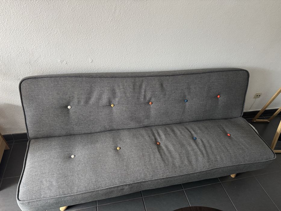 Sofá Cama Cinzento Moderno