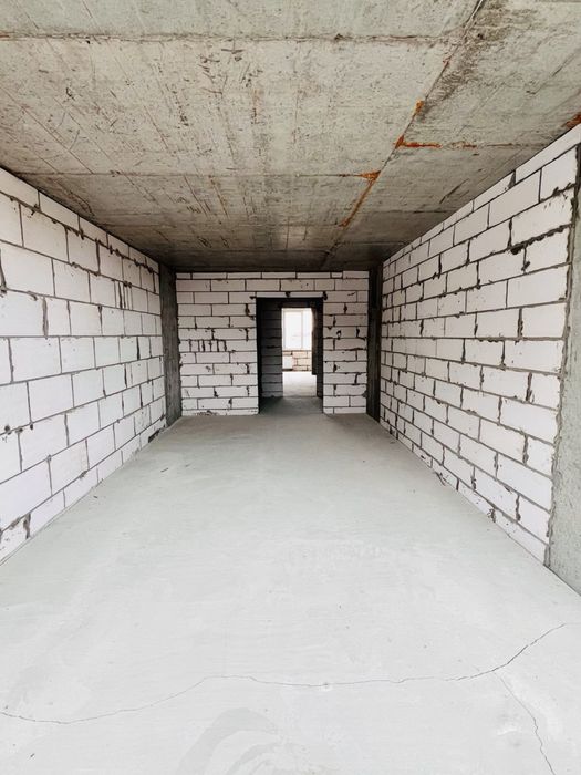 Центр! Видова 3 кімнатна квартира в новобудові  біля Любави