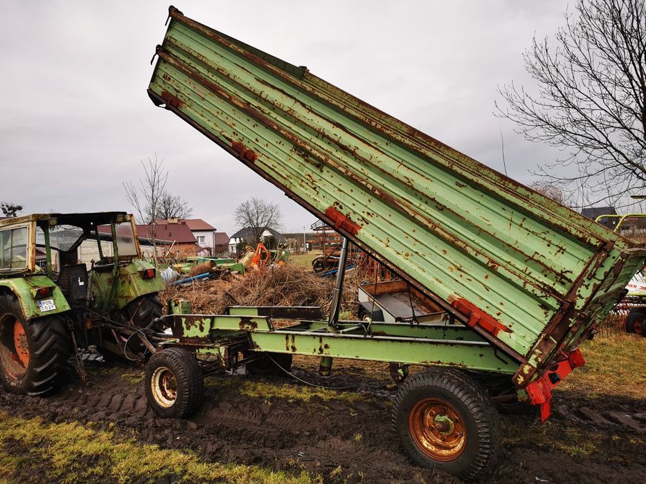 Przyczepa rolnicza 8t  3 strony wywrotka