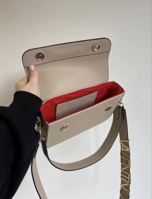Новая сумка valentino