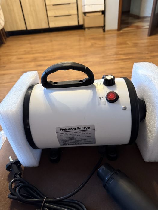 Profesjonalna suszarka dla psów, kotów oraz innych zwierząt domowych