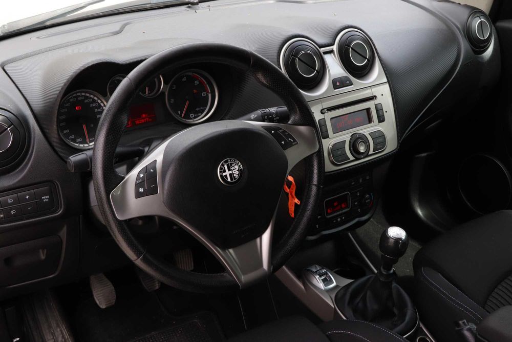 Alfa Romeo MiTo 1.6 JTD Distinctive – 2009 | 1598cc | 120cv