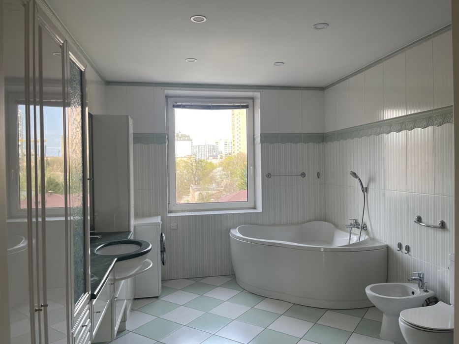 Многокомнатная квартира по адресу ул. Ильенка Юрия (площадь 190 м²) - Atlanta.ua - фото 16