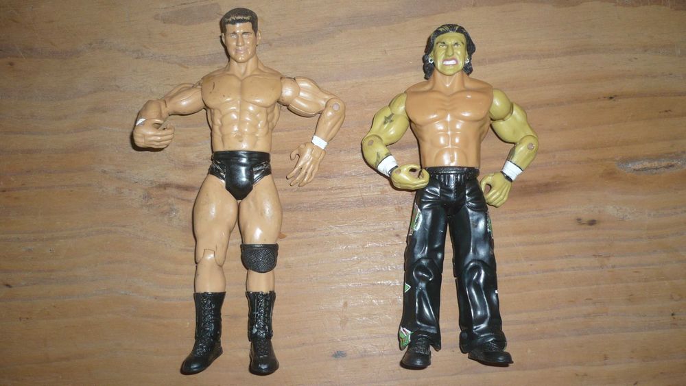 Action Figures WWE + Máscara de lutador
