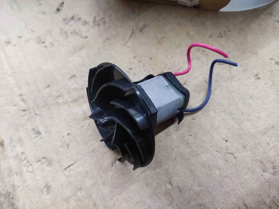 Karcher  Easy Classic Silnik elektryczny ściągaczki do wody SPRAWNY