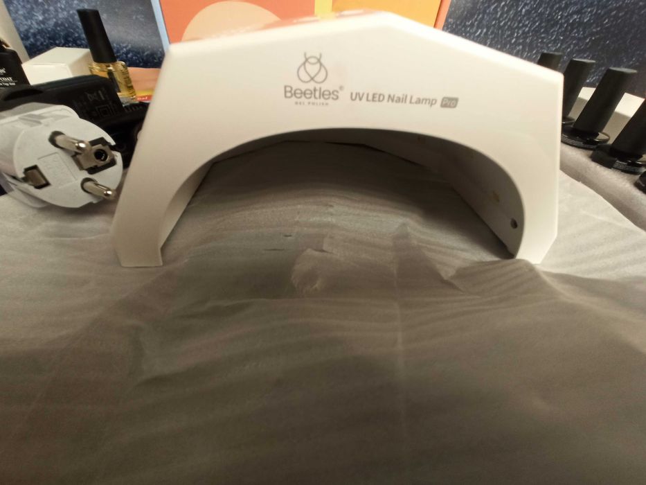 Стартовий Набір гель-лаків для нігтів Beetles з УФ лампою 48 Вт