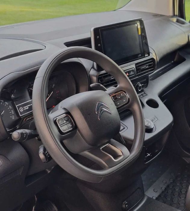 Citroen berlingo 130cv automática