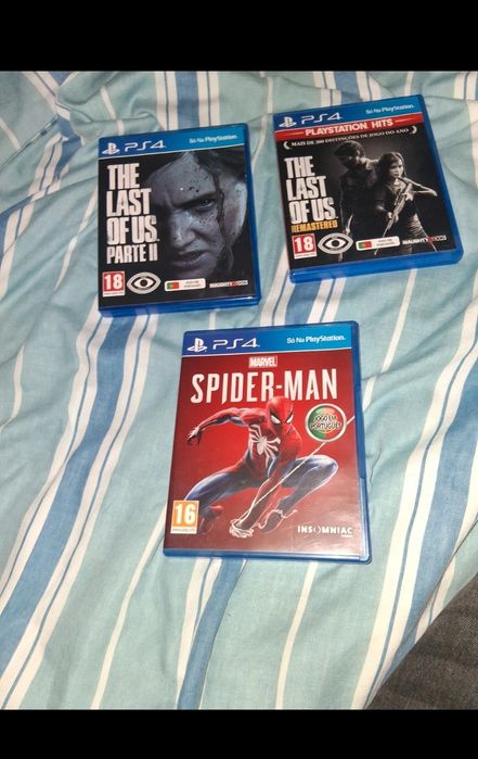 Ps4 slim com 15 jogos incluídos