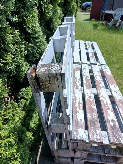 Ławki ogrodowe z palet