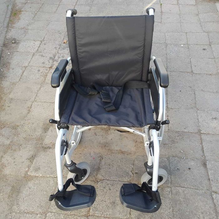 Wózek inwalidzki - AR MEDICAL