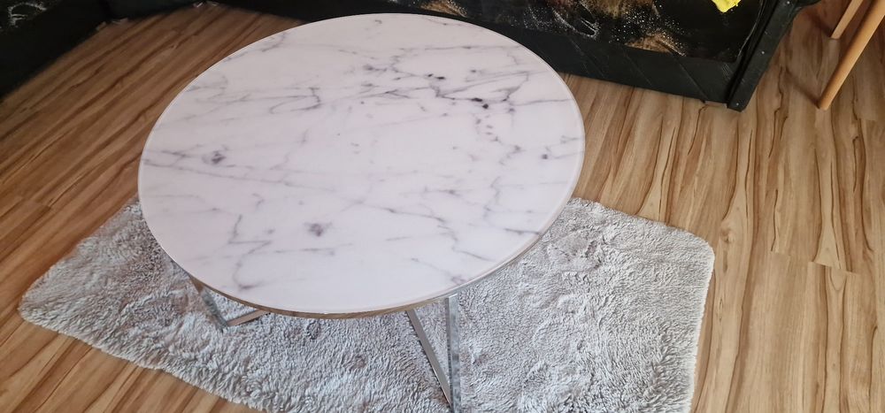 Stolik kawowy 80cm średnica .