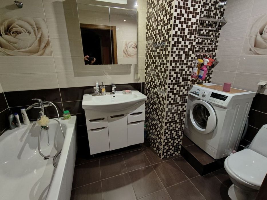 Квартира посуточно  Запорожье,    ЖД вокзал,  7 больница.  Новострой