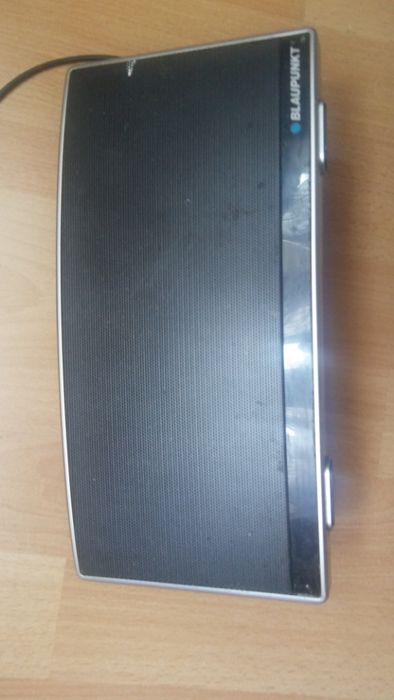 Głośnik blutoh   Blaupunkt z radiem